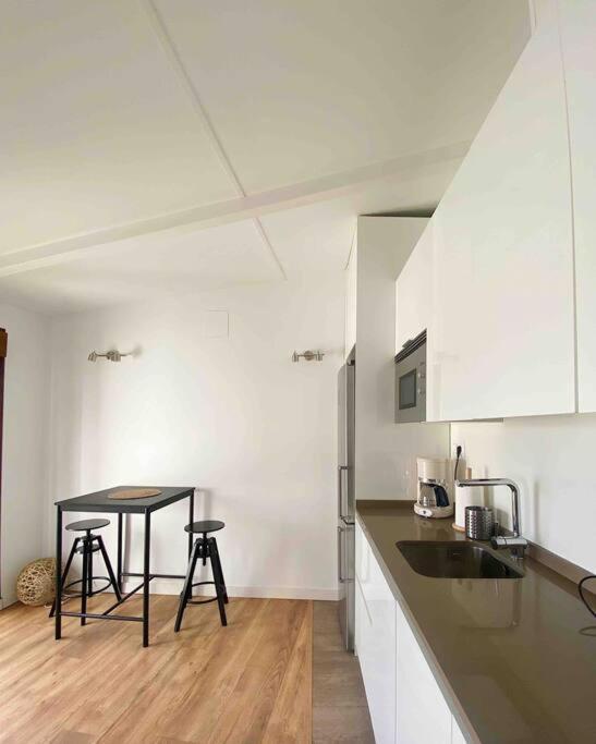 Atico En Toledo Con Terraza Apartamento Exterior foto